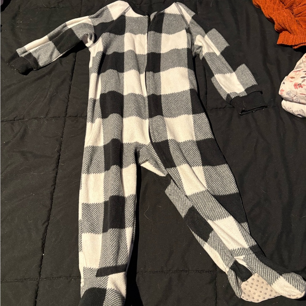 Cozy Black and White Checkered Footie